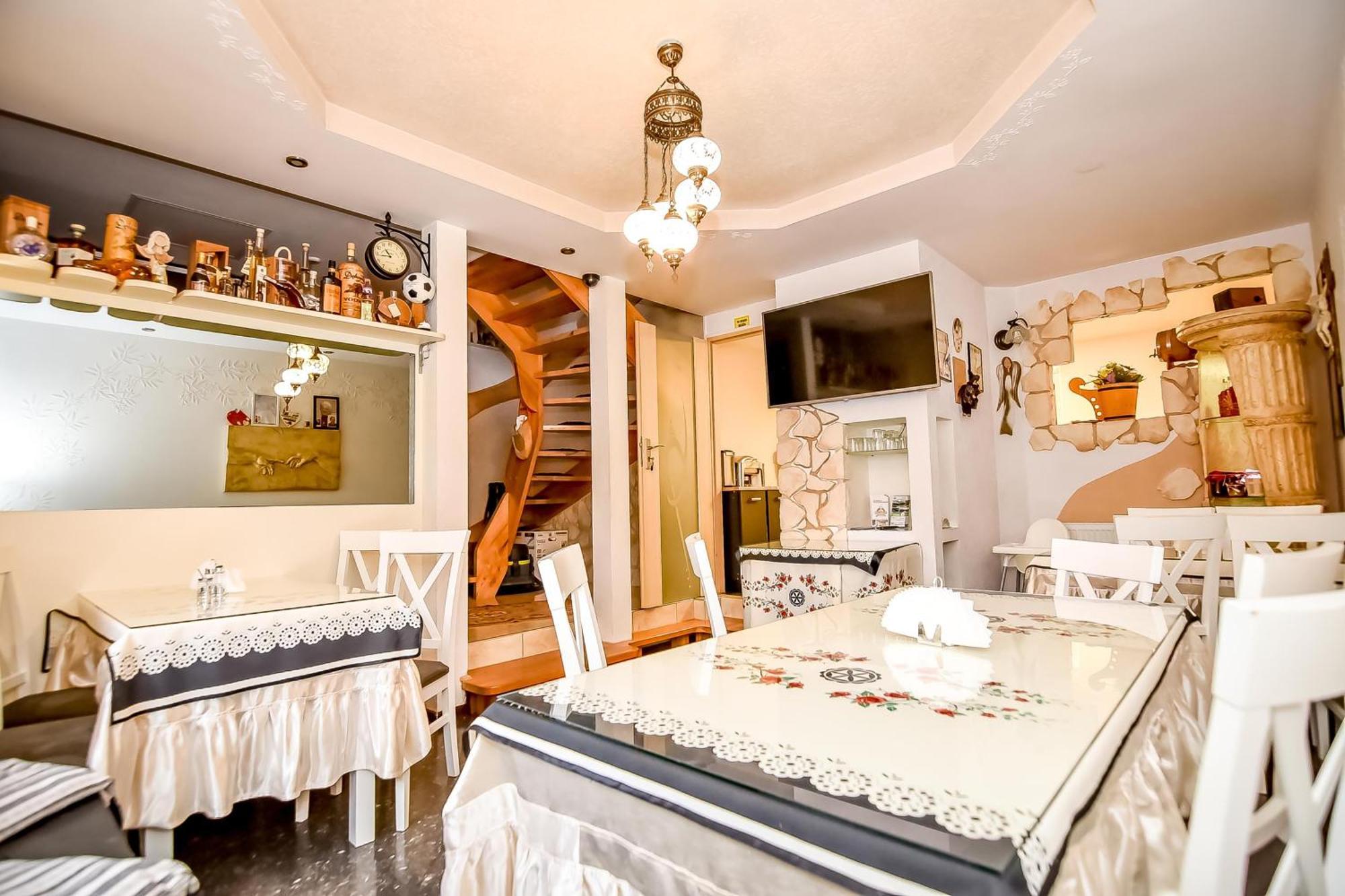 Ciukrowa Chatka Sauna & Jacuzzi Poronin Esterno foto