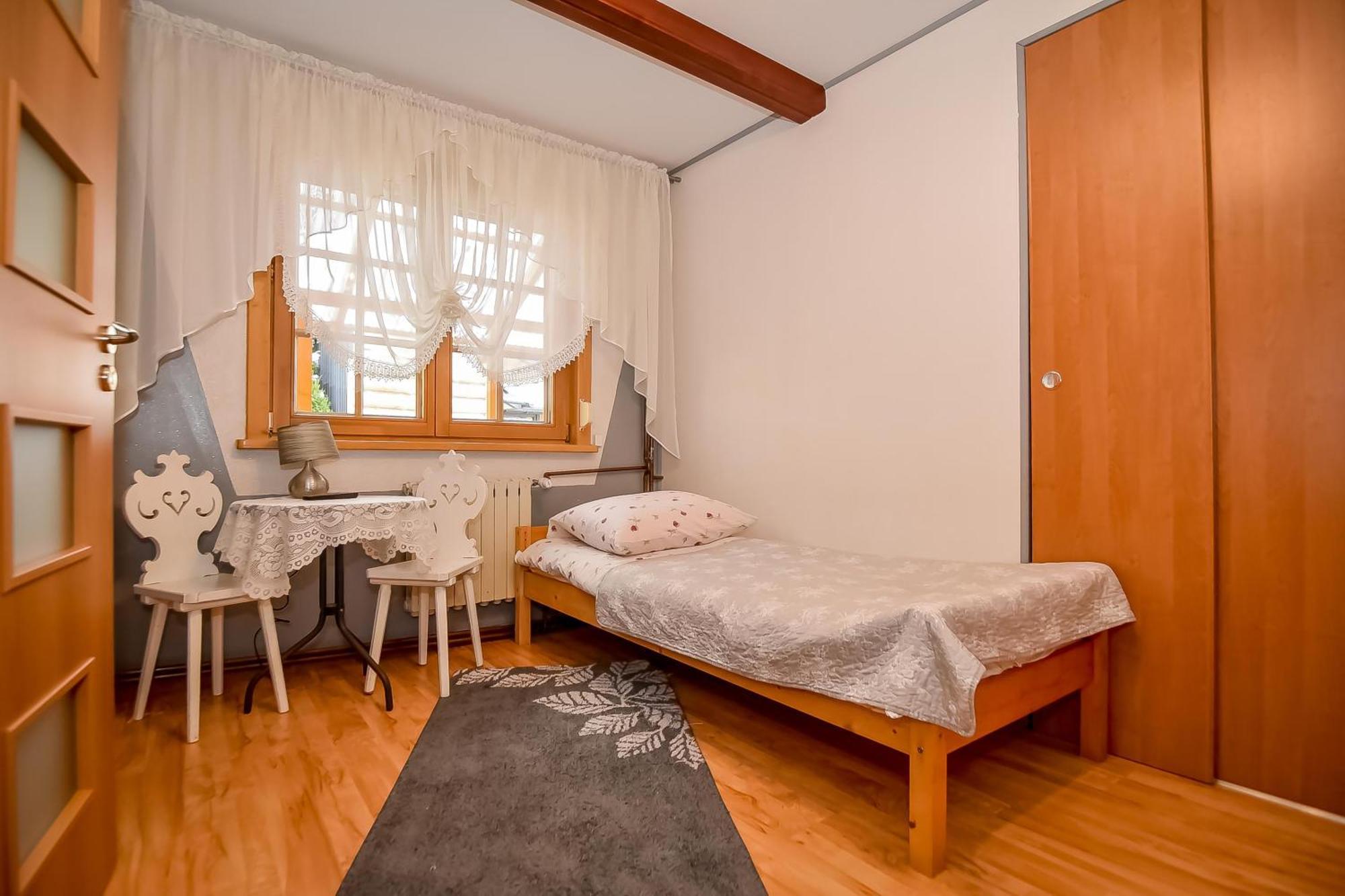 Ciukrowa Chatka Sauna & Jacuzzi Poronin Esterno foto