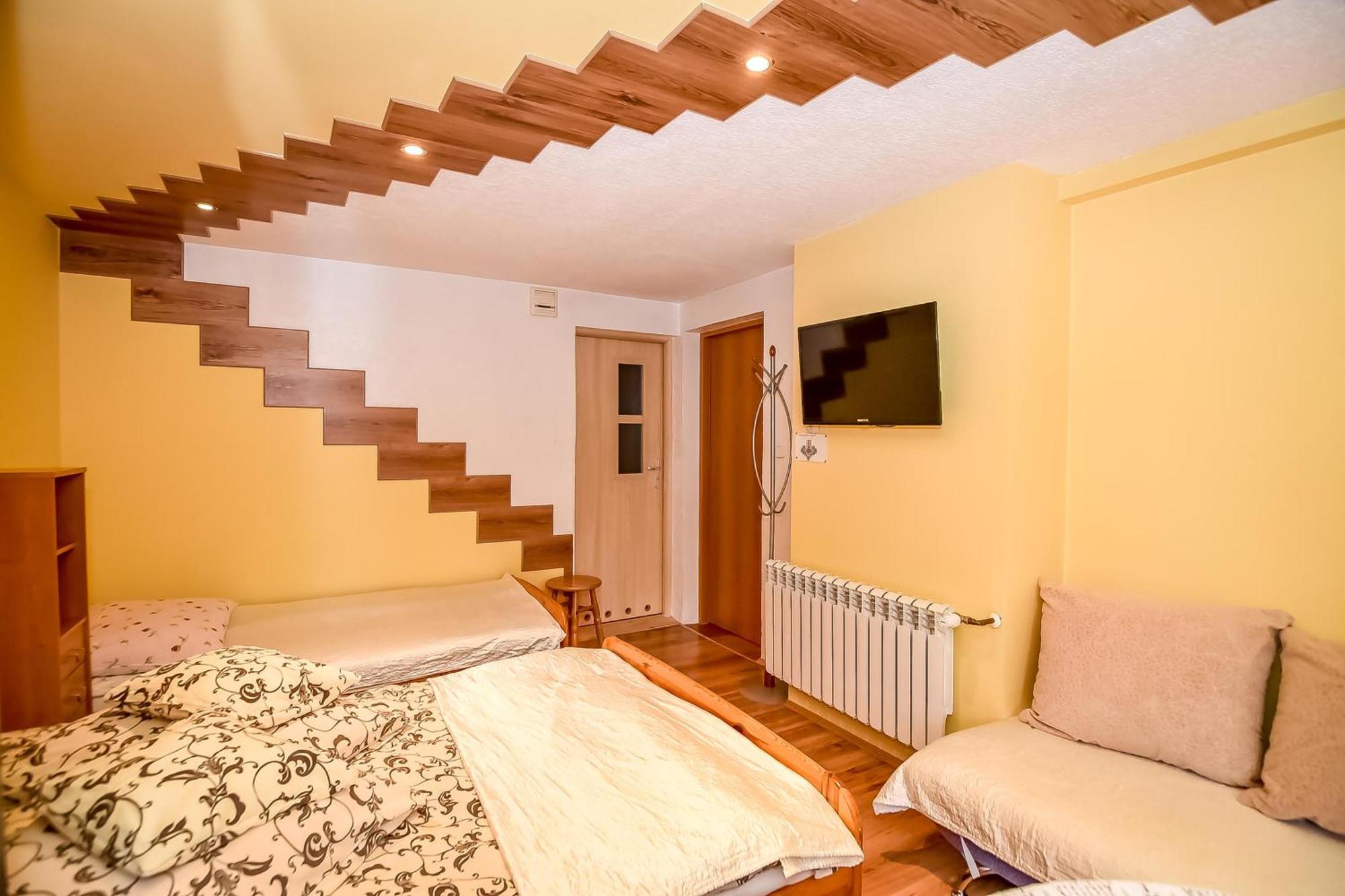 Ciukrowa Chatka Sauna & Jacuzzi Poronin Esterno foto