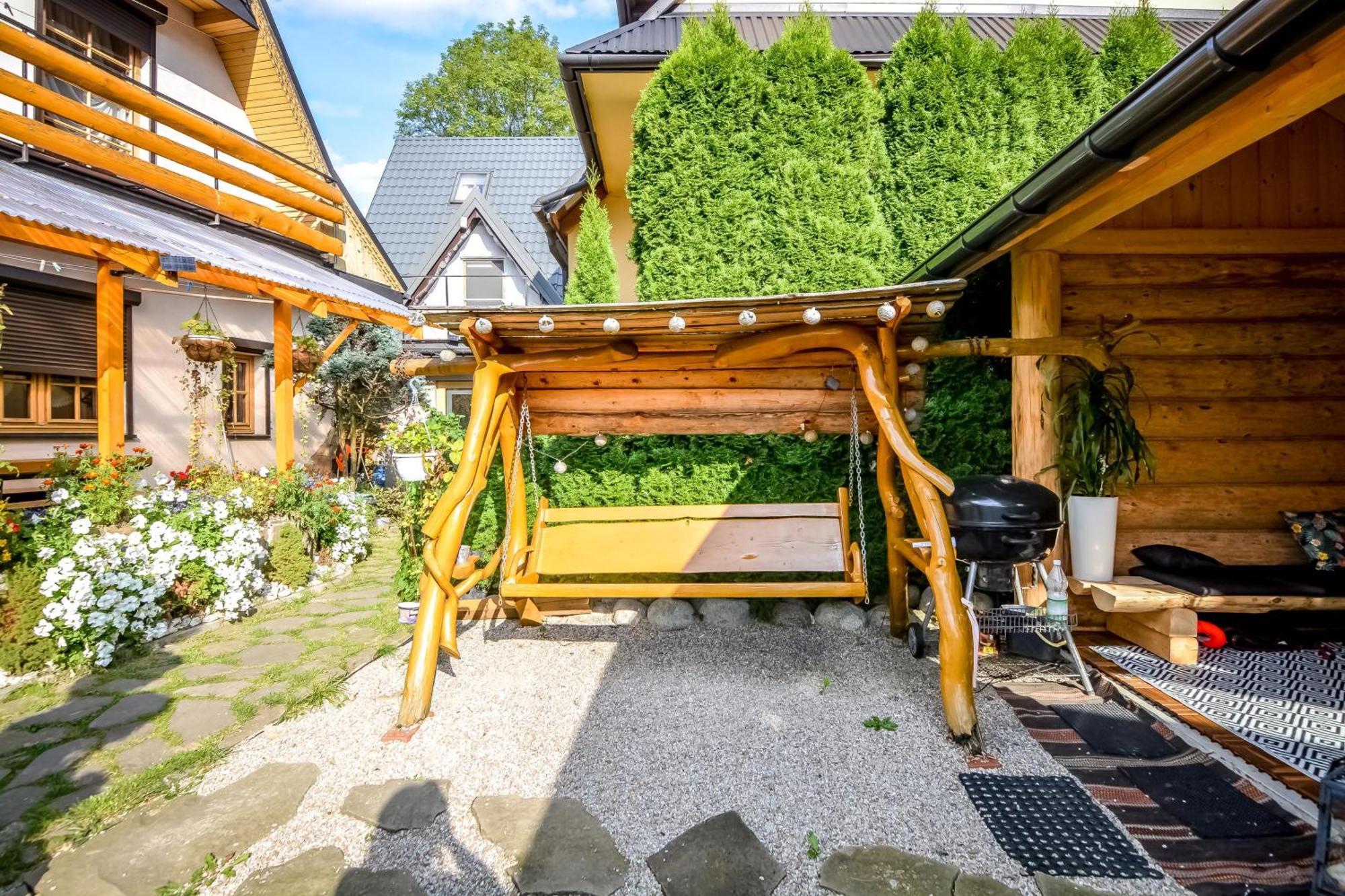 Ciukrowa Chatka Sauna & Jacuzzi Poronin Esterno foto